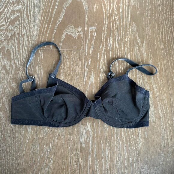 Victorias Secret Bra Underwire Mesh - Picture 2 of 4